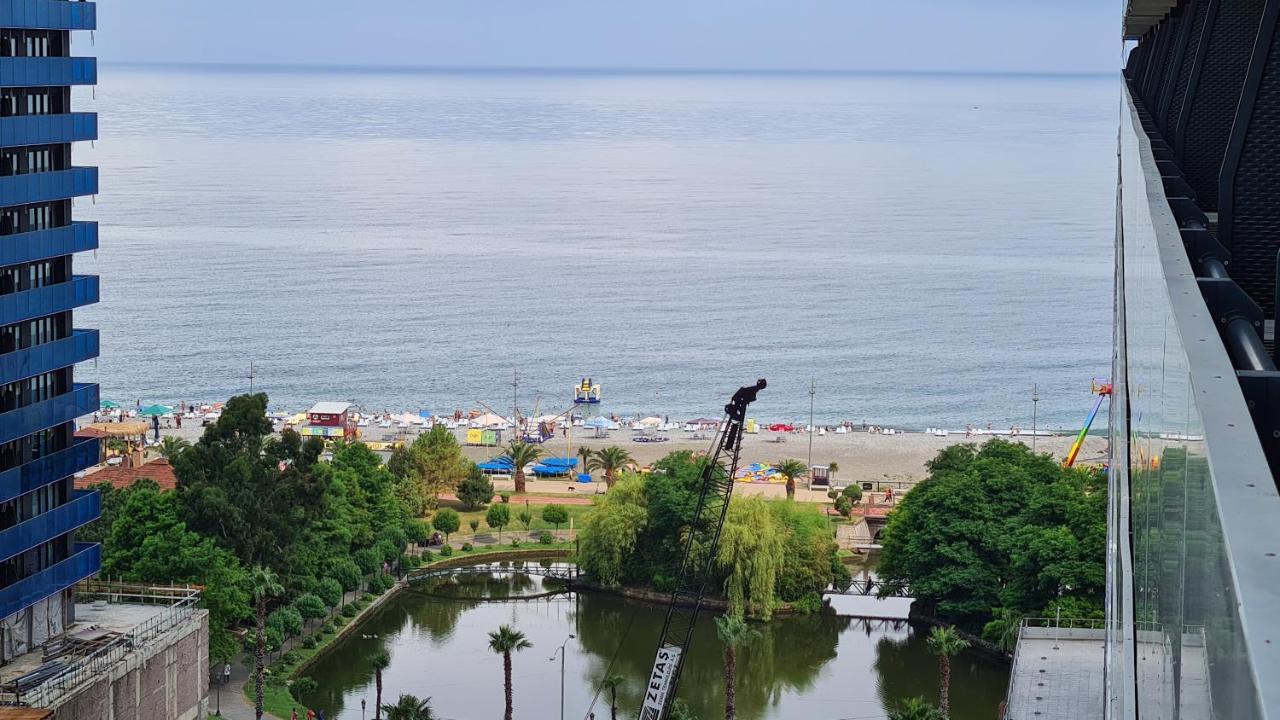 Deluxe Hotel Room In The Heart Of Batumi Orbi City A Block Zewnętrze zdjęcie