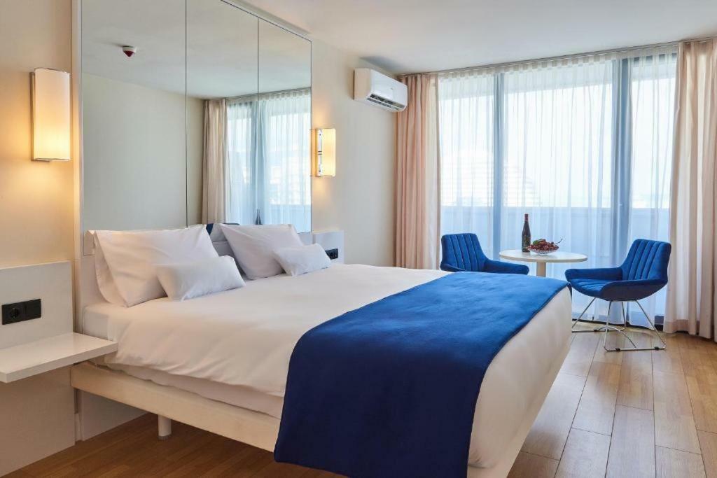 Deluxe Hotel Room In The Heart Of Batumi Orbi City A Block Zewnętrze zdjęcie